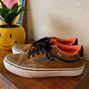 Vans Pro x Antihero skate shoes. Men’s 7.5.